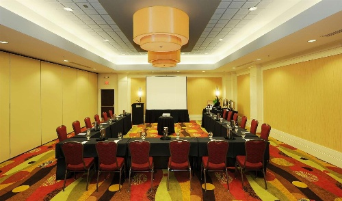 Hilton Garden Inn Columbia/Northeast image 1